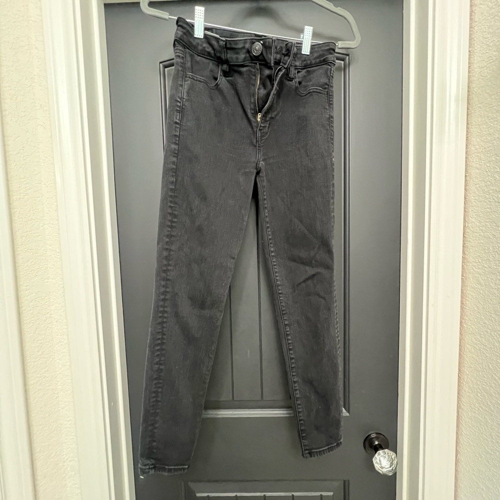 American Eagle black skinny jeans.